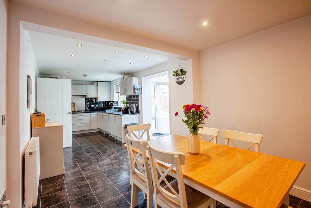 House in Rotherham, Waverley - More