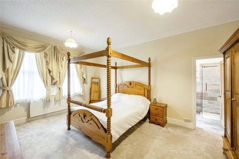 5 bedroom semi-detached house for sale, Buckingham Road, Conisbrough, Doncaster, South Yorkshire, DN12