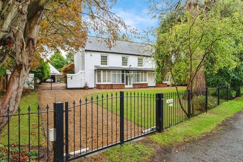4 bedroom detached house for sale, Fen End, Willingham, Cambridgeshire, CB24