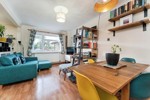 3 bedroom semi-detached house for sale, Melvin Way, Histon, Cambridgeshire, CB24