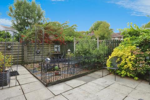 2 bedroom semi-detached house for sale, The Greenway, Sheffield, South Yorkshire, S8