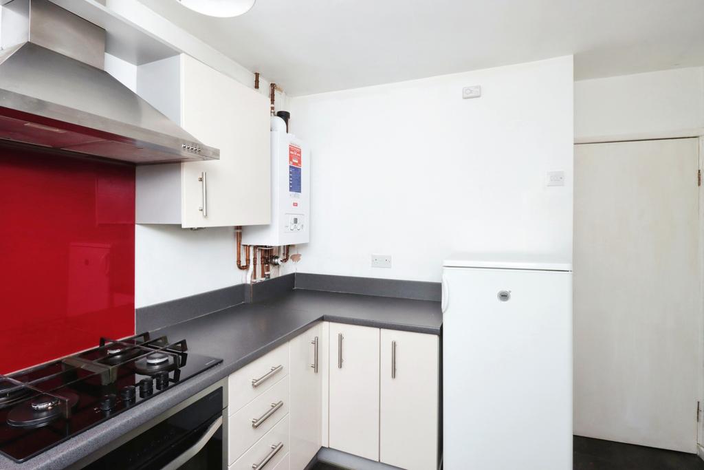Apartment in Sheffield, Heeley Bottom, Meersbrook - View 5