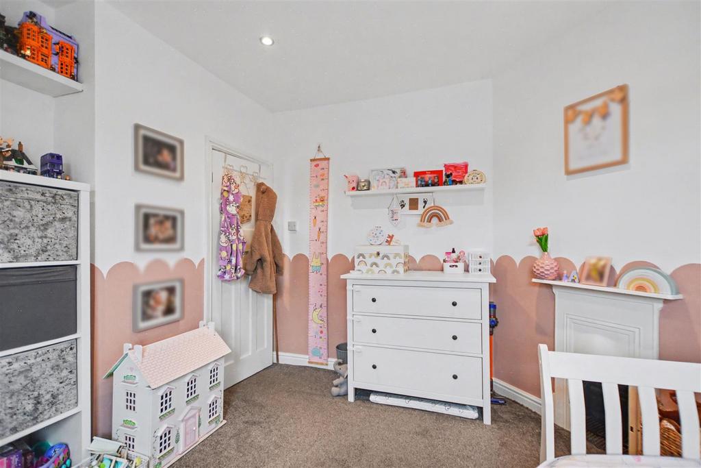 Bedroom 2 2.jpeg
