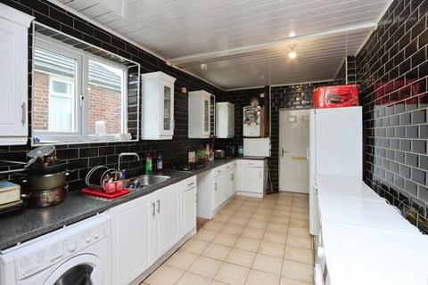 undefined, Cliffefield Road, Sheffield, South Yorkshire, S8