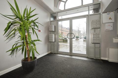 2 bedroom flat for sale, St. Pauls Parade, Sheffield, South Yorkshire, S1