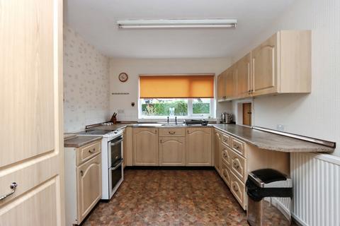4 bedroom detached house for sale, Melbourne Avenue, Dronfield Woodhouse, Dronfield, Derbyshire, S18
