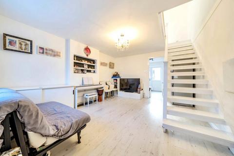 3 bedroom end of terrace house for sale, Lowdell Close, Yiewsley, West Drayton