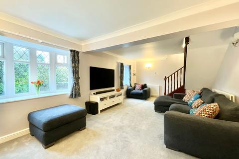 undefined, Ridding Bank, Hanchurch, ST4