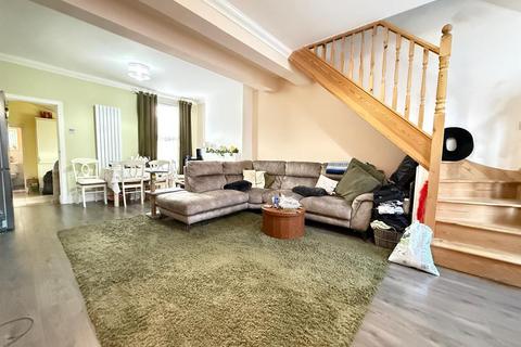 3 bedroom terraced house for sale, Wingate Road, Ilford