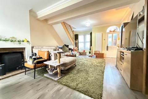 3 bedroom terraced house for sale, Wingate Road, Ilford