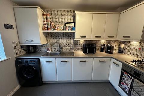 undefined, Pel Crescent, Oldbury B68