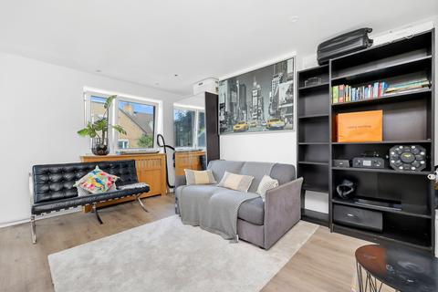 Redclyf House, Cephas Street, London, E1