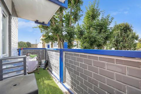 2 bedroom apartment for sale, Redclyf House, Cephas Street, London, E1