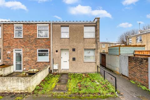 3 bedroom end of terrace house for sale, Willowherb Walk, Romford, RM3