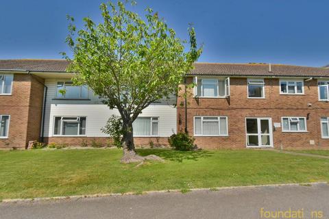 2 bedroom ground floor flat for sale, Normandale, Bexhill-on-Sea, TN39