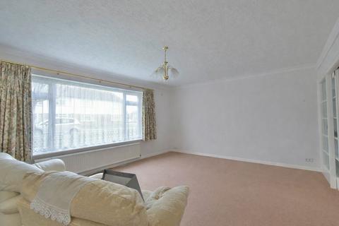 2 bedroom ground floor flat for sale, Normandale, Bexhill-on-Sea, TN39