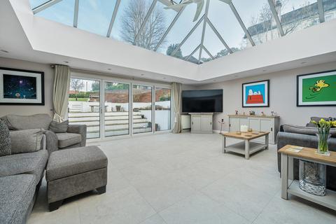5 bedroom detached house for sale, 4 Upper Bourne Lane, Farnham, GU10