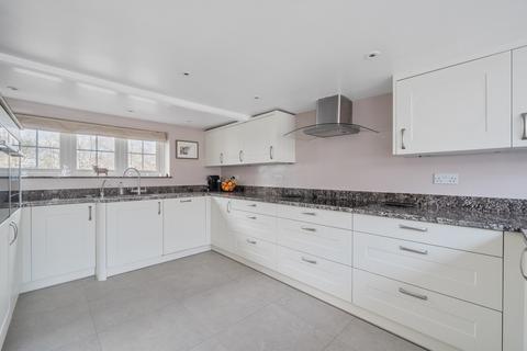 5 bedroom detached house for sale, 4 Upper Bourne Lane, Farnham, GU10