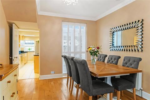 undefined, Whalebone Avenue, Chadwell Heath RM6