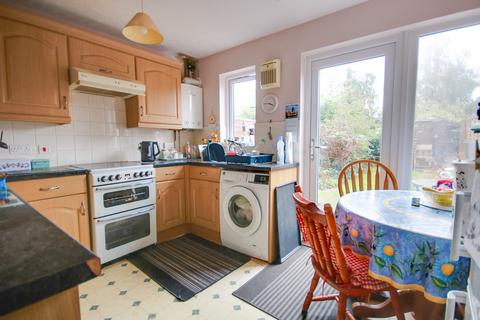 undefined, SHOLING! CUL-DE-SAC LOCATION! PARKING! A MUST SEE!