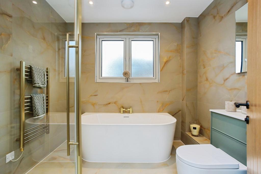 Bathroom W/C