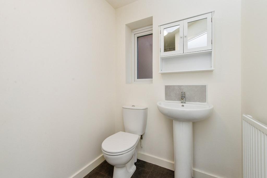 Cloakroom / WC