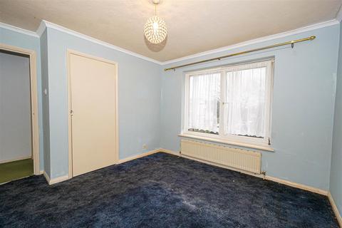 2 bedroom flat for sale, Sedlescombe Road South, St. Leonards-On-Sea