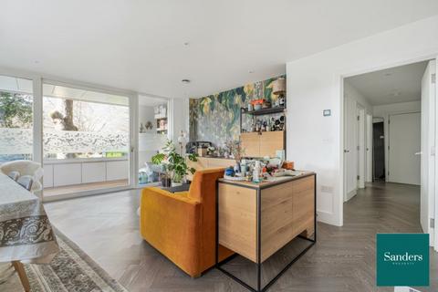 2 bedroom flat to rent, Sterling Way, Islington N7
