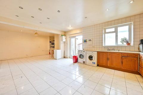 6 bedroom house for sale, Greenford Avenue, Hanwell, London, W7