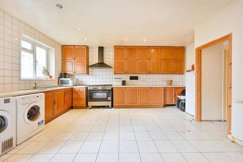 6 bedroom house for sale, Greenford Avenue, Hanwell, London, W7