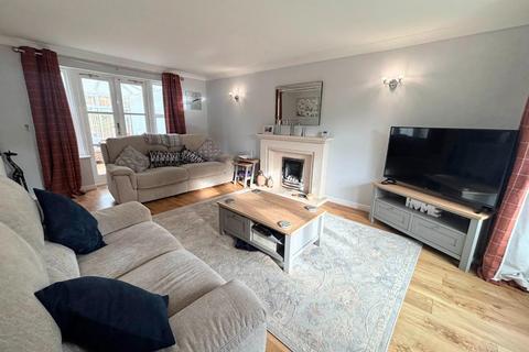 4 bedroom detached house for sale, Milton Bridge, Wootton Fields, Northampton NN4