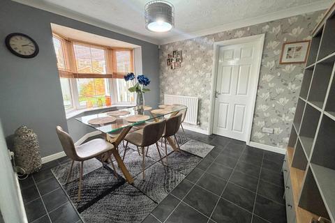 4 bedroom detached house for sale, Milton Bridge, Wootton Fields, Northampton NN4