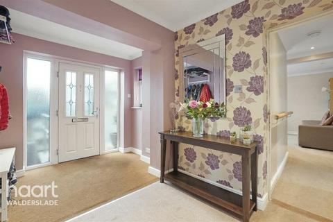 5 bedroom detached house for sale, Scotby Avenue, Walderslade