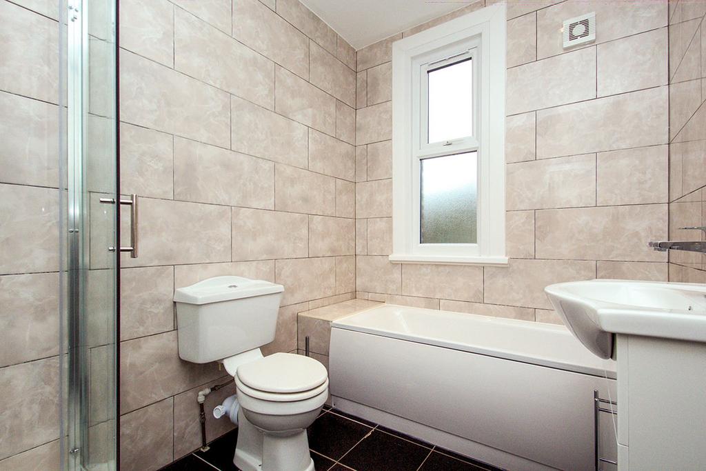 Bathroom/Shower Room