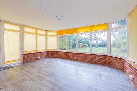 undefined, Langley Road, Langley SL3