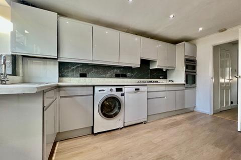 3 bedroom semi-detached house for sale, Newnham Avenue, Middlesex HA4