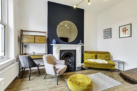 1 bedroom flat to rent, Shepherds Bush Road, London W6