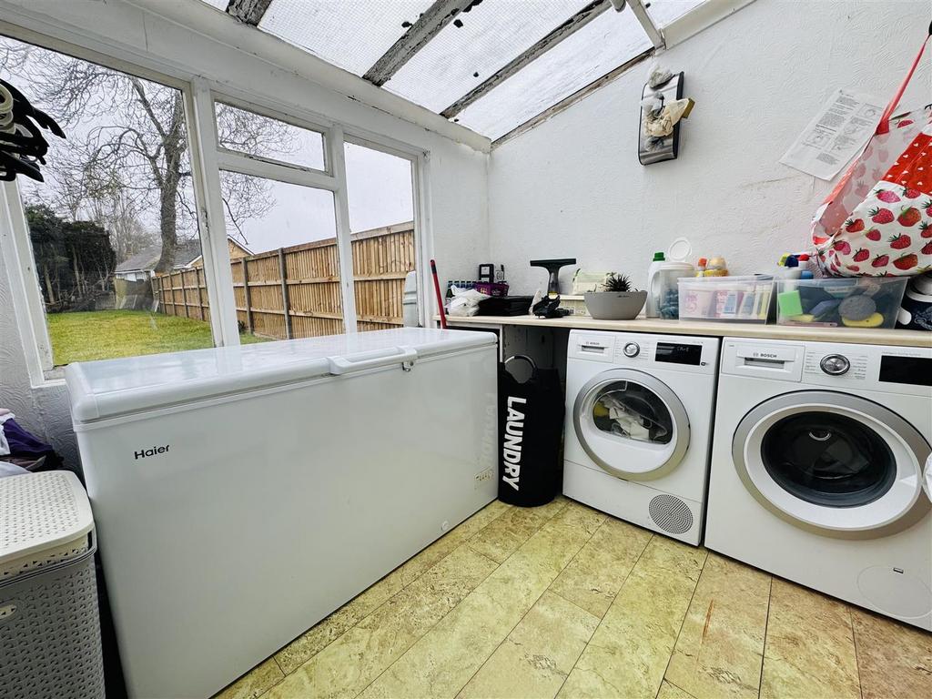 Lean to conservatory: