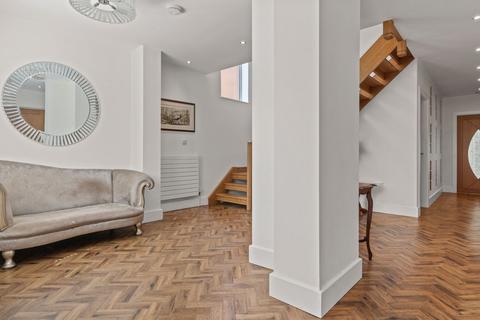 5 bedroom detached house for sale, Streetsbrook Road, Solihull B91