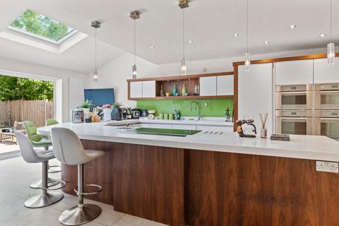 5 bedroom detached house for sale, Streetsbrook Road, Solihull B91