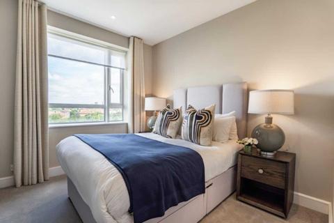 2 bedroom flat to rent, Westferry Circus, London E14
