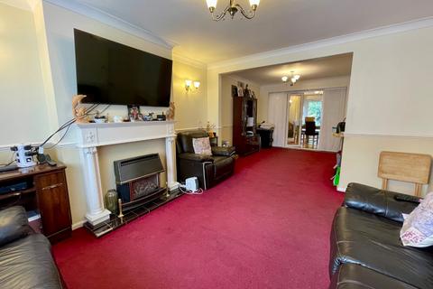 4 bedroom semi-detached house for sale, Hemingford Drive, Luton, Bedfordshire, LU2 7BA