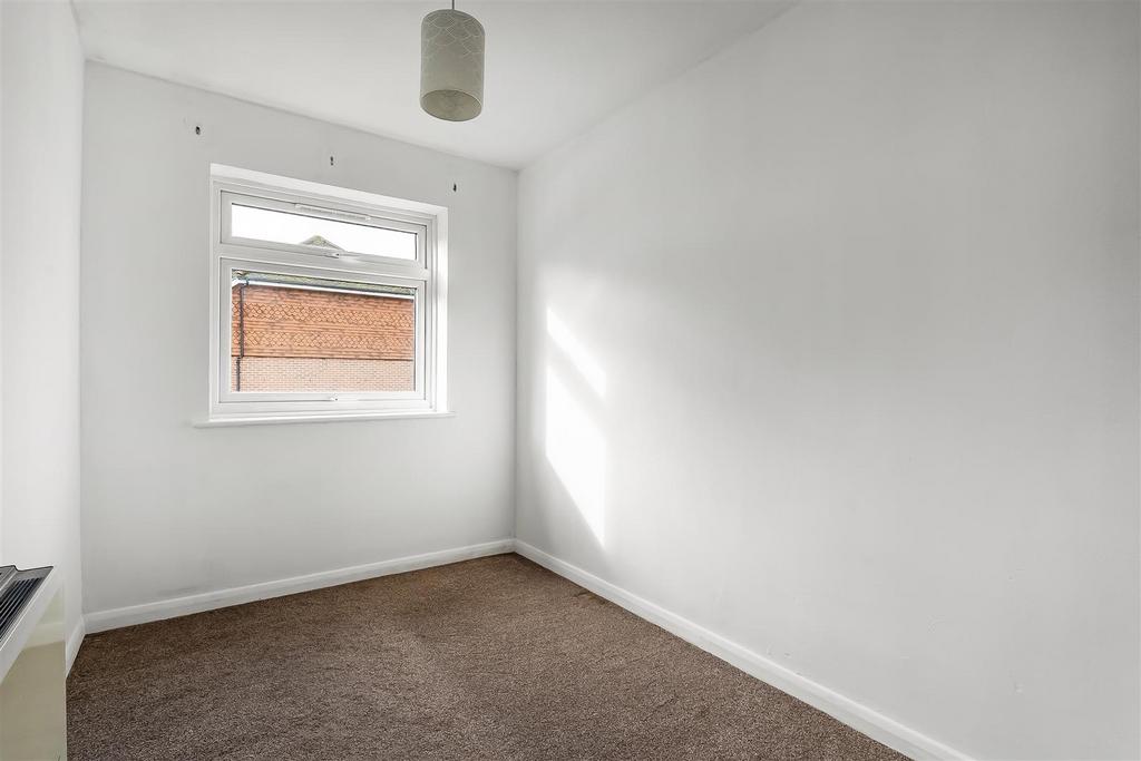 Flat-8-East-Lodge-3.jpg