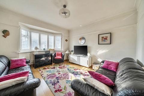 4 bedroom bungalow for sale, Hilldown Road, Bromley, BR2