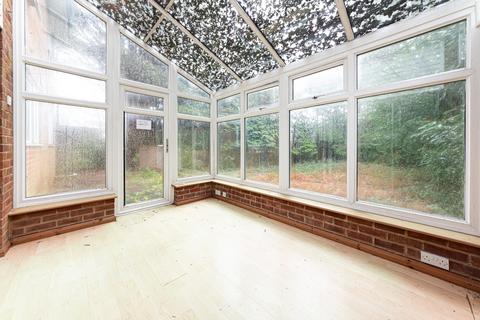 undefined, Roundway, Camberley