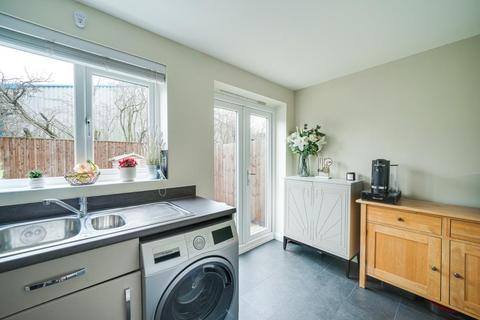 3 bedroom semi-detached house for sale, Lactans Edge, Leighton Buzzard