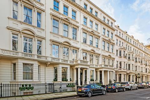 2 bedroom flat to rent, Stanhope Gardens, South Kensington, London, SW7