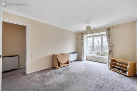 1 bedroom flat for sale, Thicket Road, Sutton
