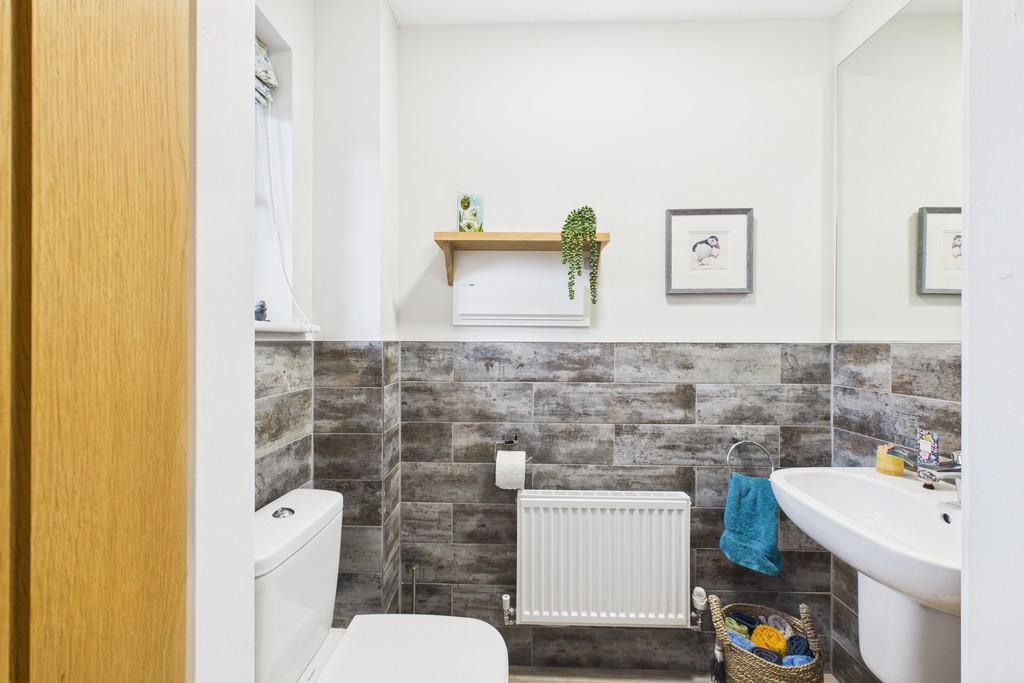 Cloakroom WC