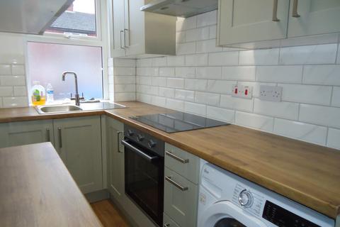 undefined, Oakley Terrace, Leeds LS11